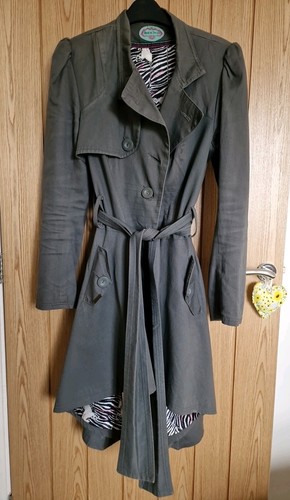 Vintage red dead grey - red,