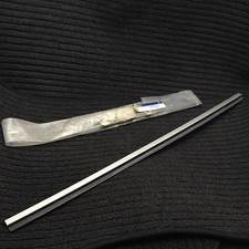 New A2107800213 Genuine Mercedes W210 E Class Sunroof Rail Trim Seal Strip - NOS