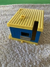 Minic Motor Rally M1816 Barrier Building - For Spares