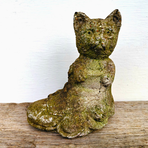Small vintage concrete garden - small,