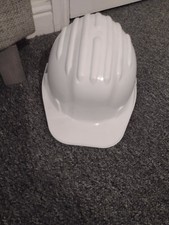 Hard Hat V-Gard 500 MSA, Size 52-64 Cm