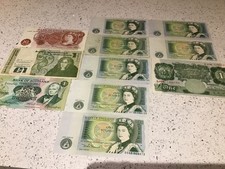 Notes currency £1 notes