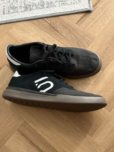 Immaculate condition adidas - immaculate,