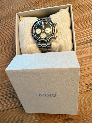 Seiko ssb479p1 essentials - seiko,