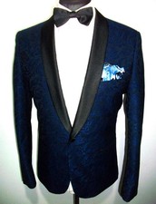 FLORAL TUXEDO Dinner EVENING