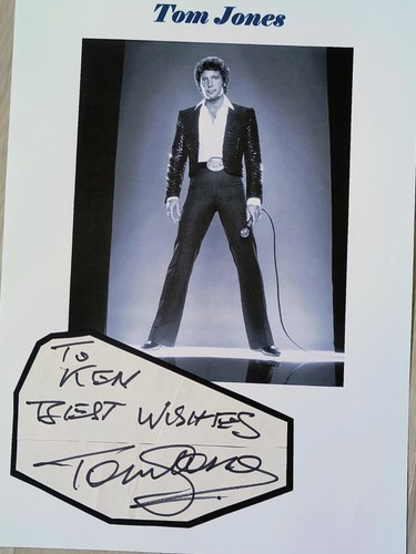 Tom jones signed - jones, autograph