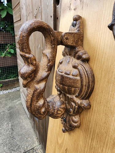 Antique gothic - antique,