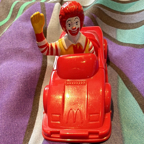 Mcdonald ronald red - mcdonald,