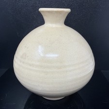Bernard Leach stoneware ribbed