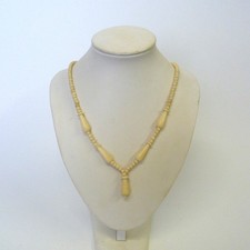 VINTAGE CARVED NECKLACE WITH DROP 20"