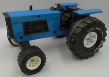 VINTAGE 10" BLUE TONKA TRACTOR XMB-975 METAL/PLASTIC PLEASE READ