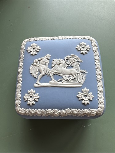 Vintage wedgwood jasperware - vintage,