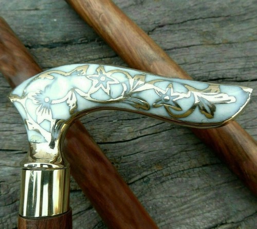Gold curved derby - gold,