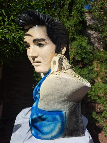 Vintage 1970s large elvis - vintage,