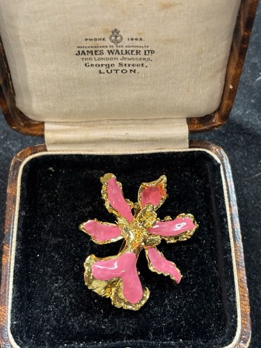 Vintage pink enamel - vintage,