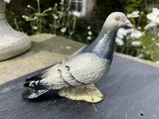 Beswick - Beswick Grey Pigeon Porcelain Figurine No 1383 Gloss Finish