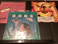 DEVO … 3 X 7”S …. Plug