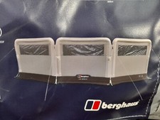 Berghaus airbreak windbreak inflatable windstop accessory  inc carry bag rp £450