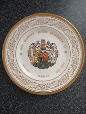 Coalport Fine Bone China, 1977 Silver Jubilee Commemorative Plate.
