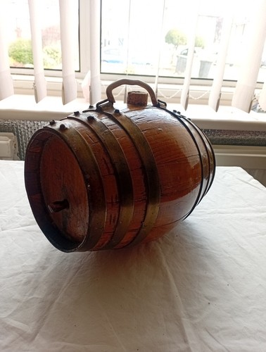 Miniature wooden brandy cask - miniature,