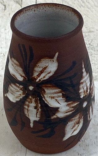 Tenby handmade welsh pottery - tenby,