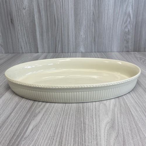Wedgwood queen ware - queen's,