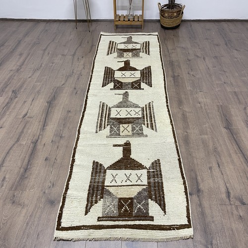 White and brown herki rug - brown,