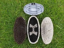 HAAS Brush Set For Grey Fur, 3 Brushes, Free Drawstring Bag & Curry Comb