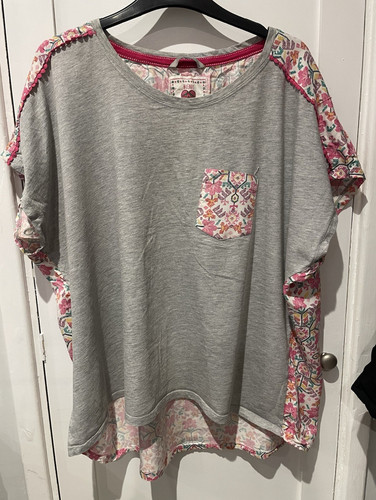 Womens grey floral - floral, round