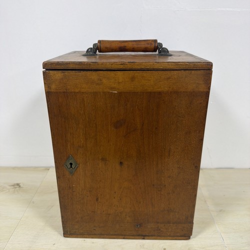 Vintage microscope wooden box - microscope,