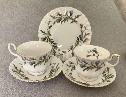 Vintage royal albert - royal,