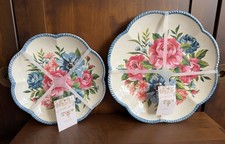 Shabby Chic Floral Patterned