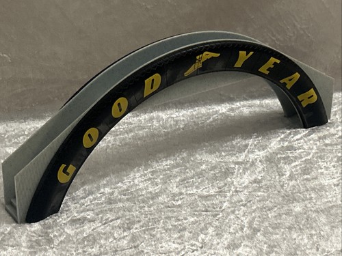 Scalextric c641 goodyear - scalextric,