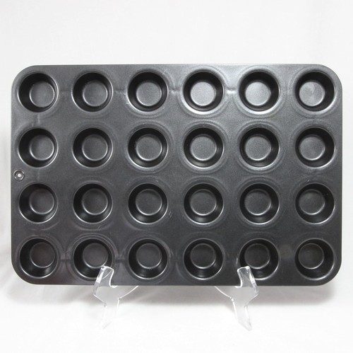 The pampered chef deluxe - pampered, 24
