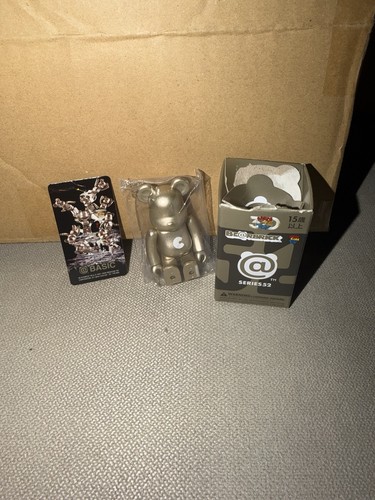 Series basic bearbrick - series,
