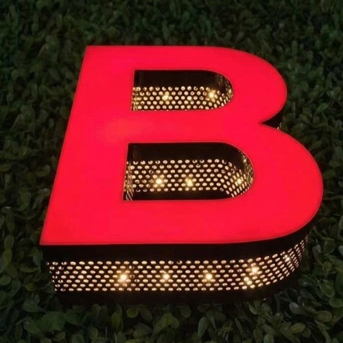Letters signage light - /, box