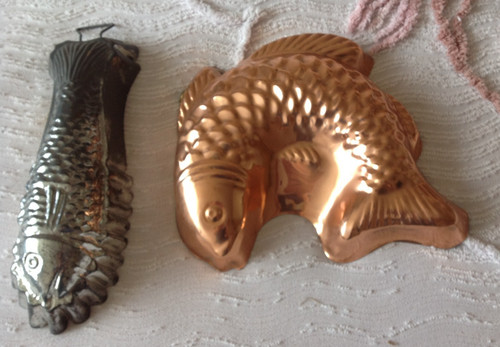 Vintage fish jelly moulds - moulds, x2