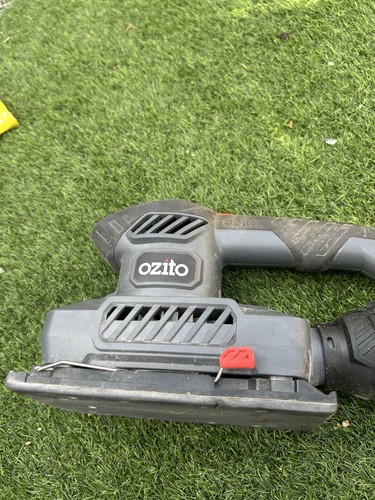 Ozito hand sander - hand, (two