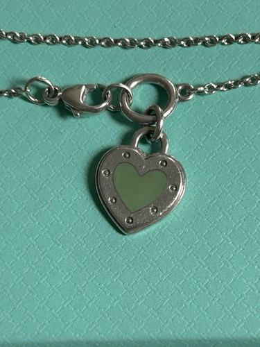 Tiffany return to love - &,