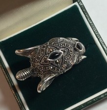 Elephant Style Large Silver Marcasite Ring Quality Stamped Size Z1 Weight 17.9g