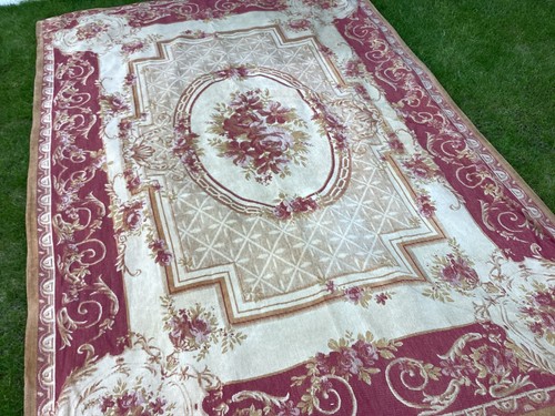 Laura ashley rug - raspberry, 235