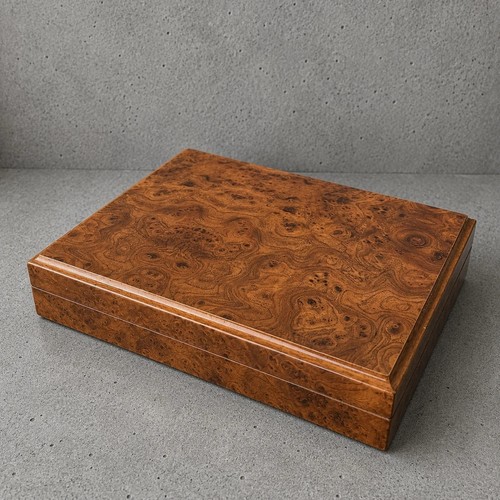 Mid century burr - mid,