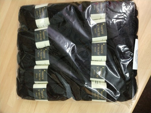 Alpaca wool yarn - 100%, black