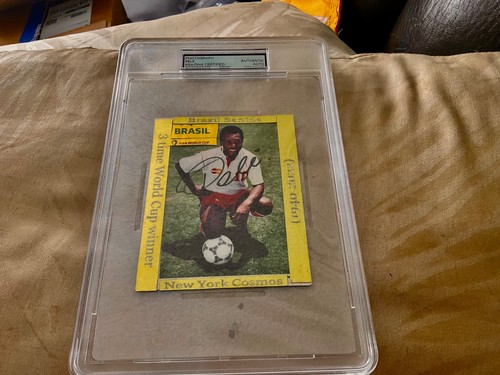 Pele autographed photo psa - autographed,