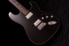 Fender MADE IN JAPAN Modern