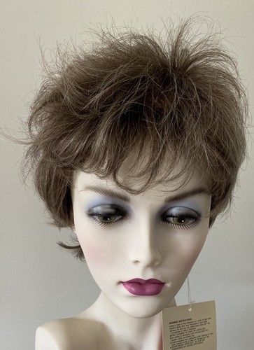 Carol wig natural - by,