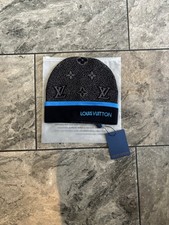 Black & Blue Pattern Knit lv Beanie – Excellent Condition – Unworn