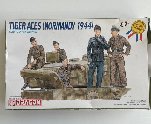 Dragon tiger aces - 1:35,
