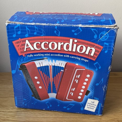 Small accordion fully - accordion, working
