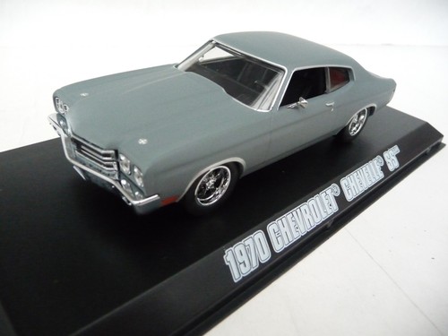 Green light chevrolet - 1:43,